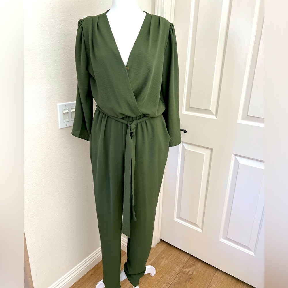 NWT Fraiche by olive green jumpsuit. nice hostess outfit.